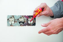 QuickFlex – Das Schnellmontagesystem für Schalter und Steckdosen