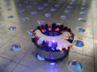 Lasersysteme für Fertigung und Recycling kupferbasierter Elektronikkomponenten: Laserline auf der Coiltech 2025