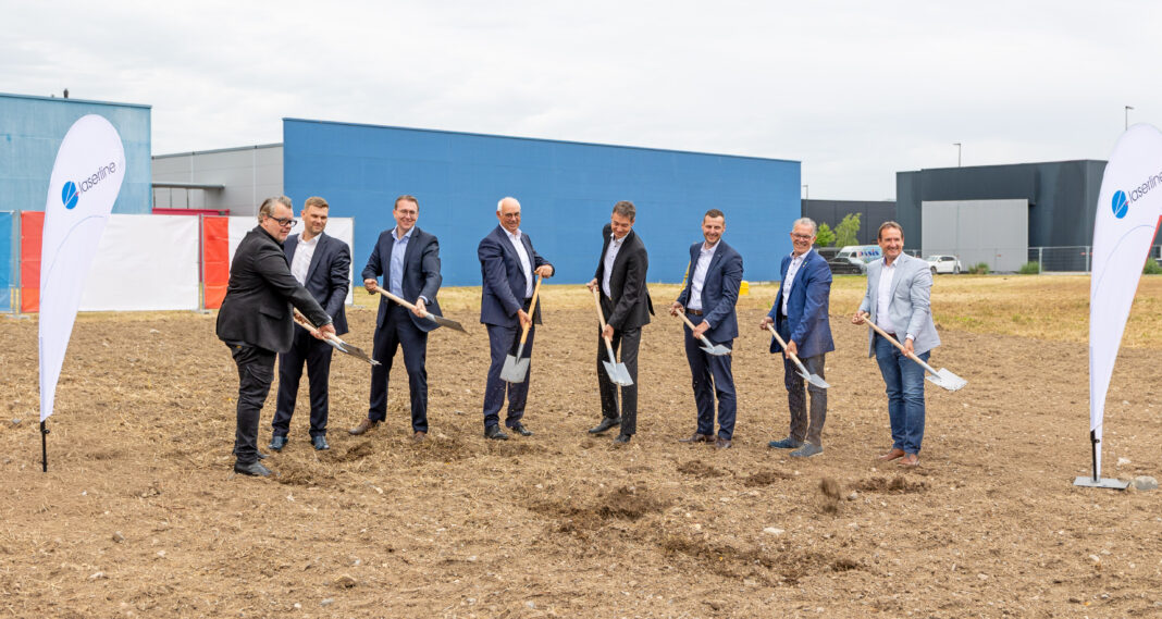 1_Spatenstich_Groundbreaking Ceremony