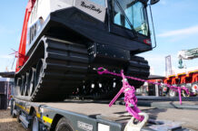 Erdbaumaschinen sicher transportieren: Goldhofer, Kässbohrer Geländefahrzeug, RUD und Max Wild plädieren für den Einsatz hochwertiger Zurrpunkte